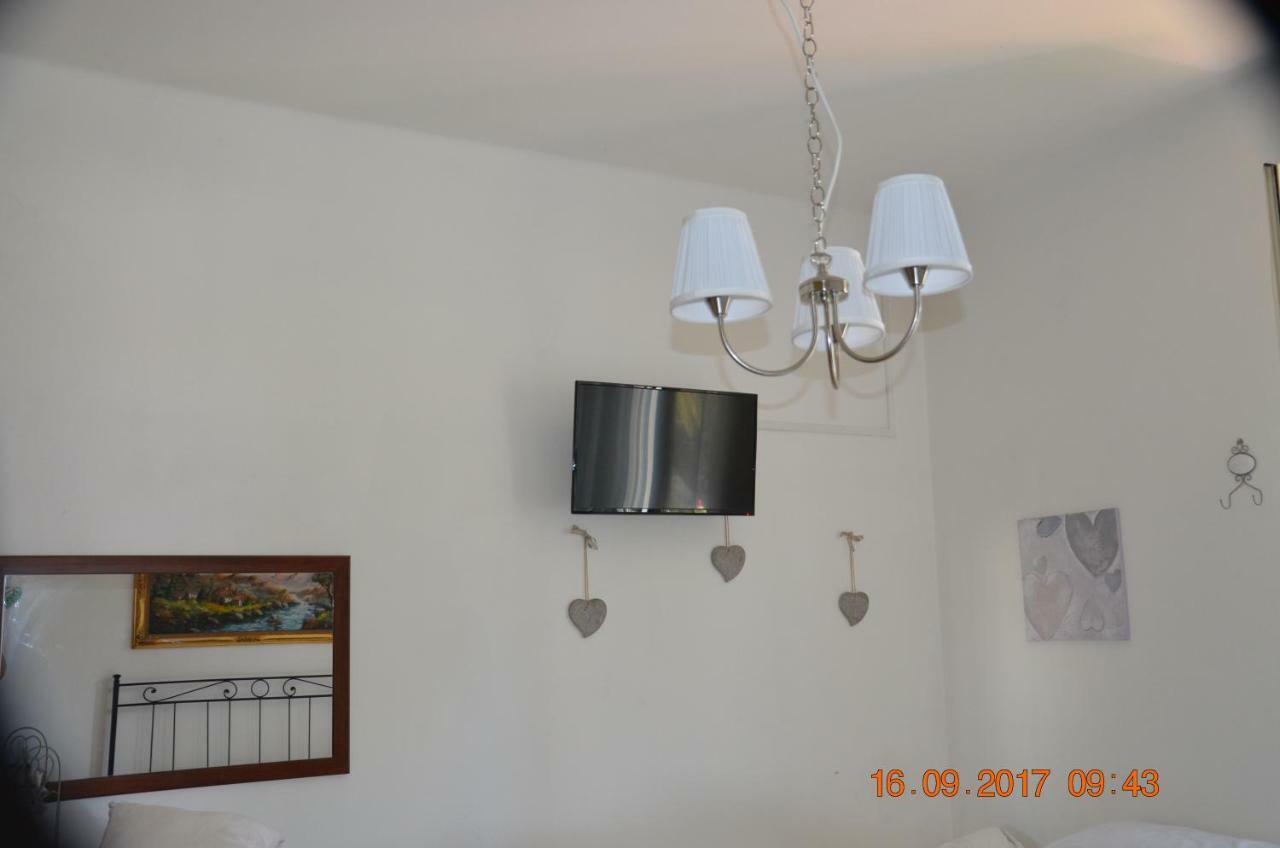 マリーナ・ディ・カッラーラ Casa Liaヴィラ エクステリア 写真